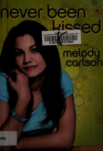 Used: Never been kissed – Rustling Pages